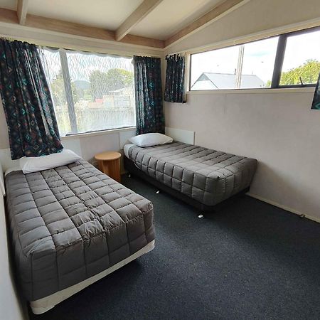 פאנגאריי Motel Villa Del Rio מראה חיצוני תמונה