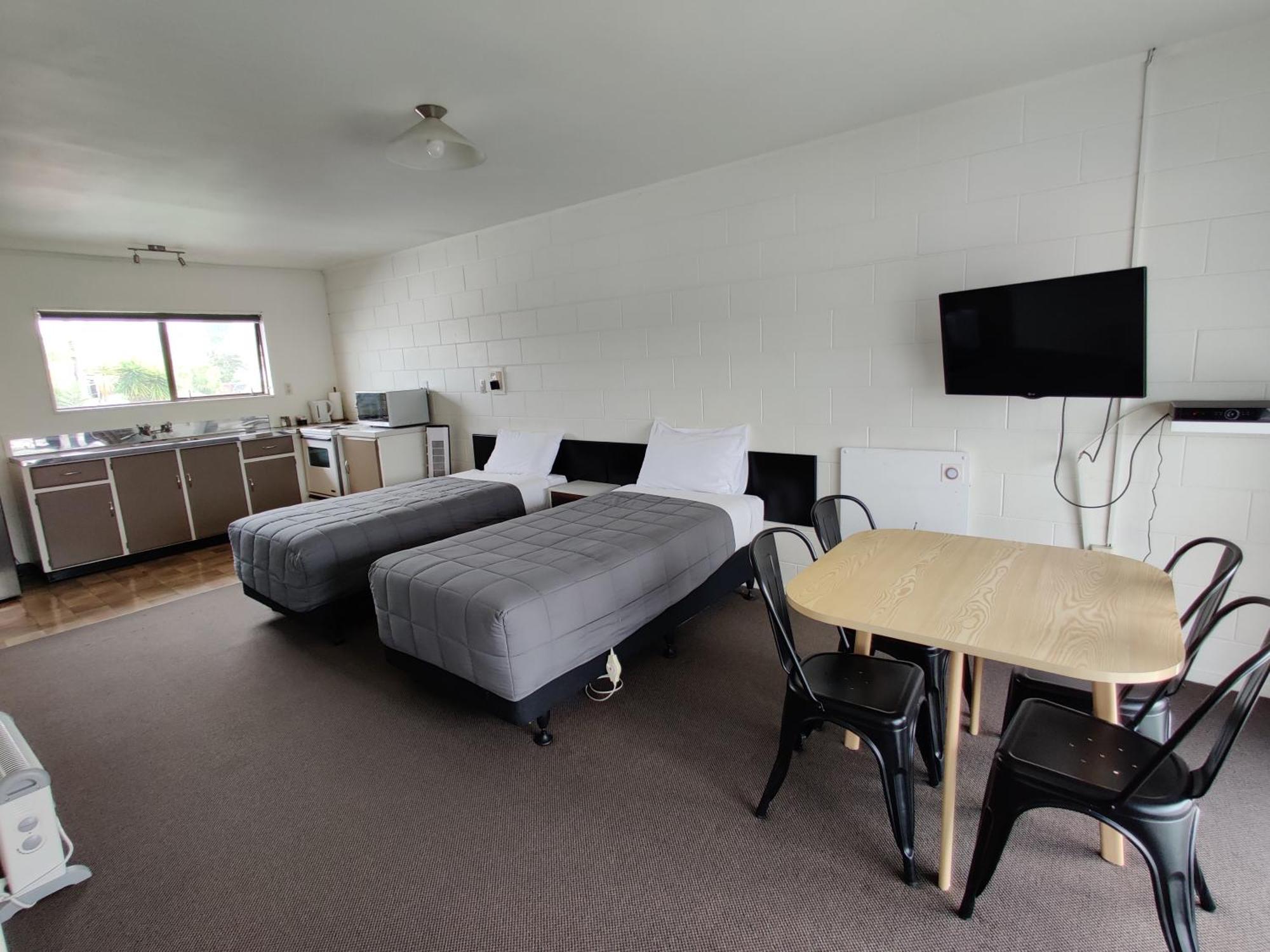 פאנגאריי Motel Villa Del Rio חדר תמונה
